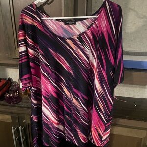 Notations Woman Black and Pink Boxy Tunic